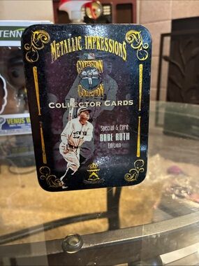 Impressions Collector Cards Tin - Black & Gold